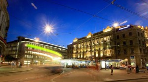 Wie UBS und CS ihre Kosten senken