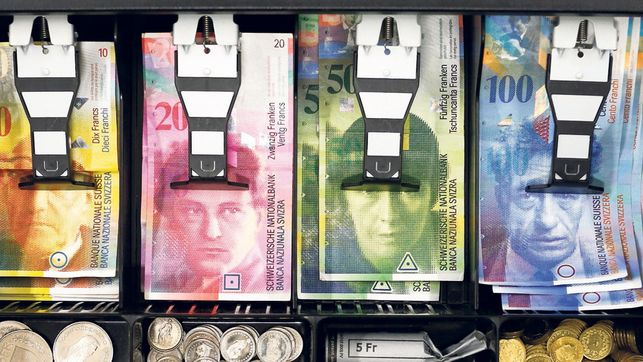 Bargeld Kasse Franken Geld