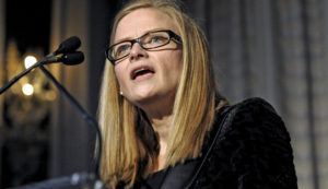 Carrie Tolstedt, senior executive vice president of community banking for Wells Fargo & Co., speaks during the 8th Annual 25 Most Powerful Women in Banking Awards dinner in New York, U.S., on Wednesday, Oct. 6, 2010. Tolstedt was voted as the most powerful woman in banking by U.S. Banker, which co-sponsored the event with American Banker magazine. Photographer: Louis Lanzano/Bloomberg via Getty Images