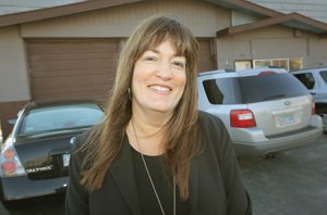 Lili Hall